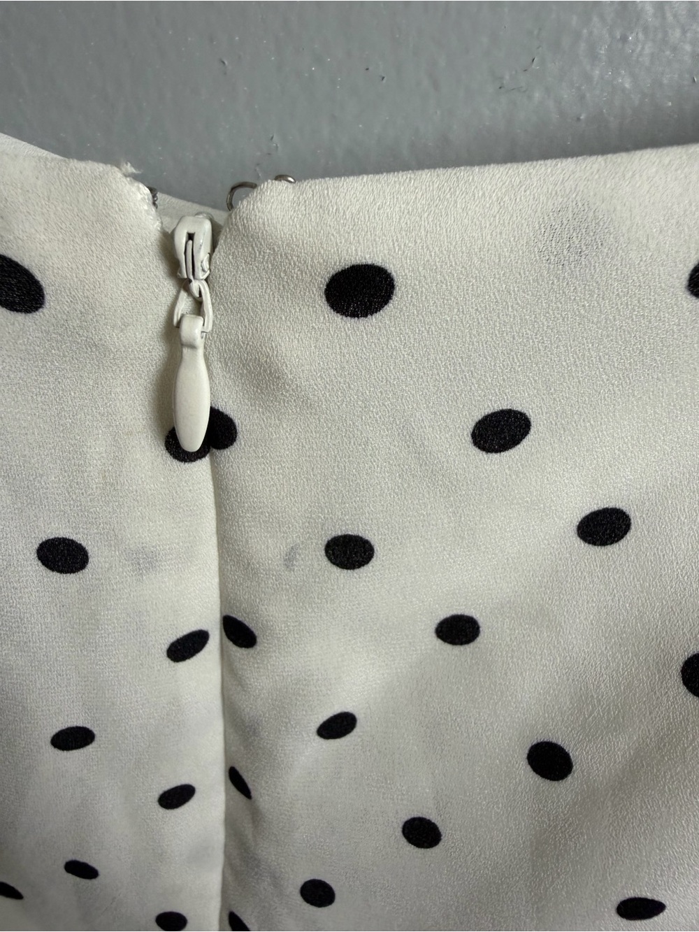 Forever 21 White Off-Shoulder Polka Dot Jumpsuit - Picture 6 of 9